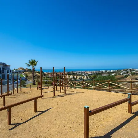 Apartmán Paraiso - Sea-views, 3 Bedrooms, 7 Pools *
