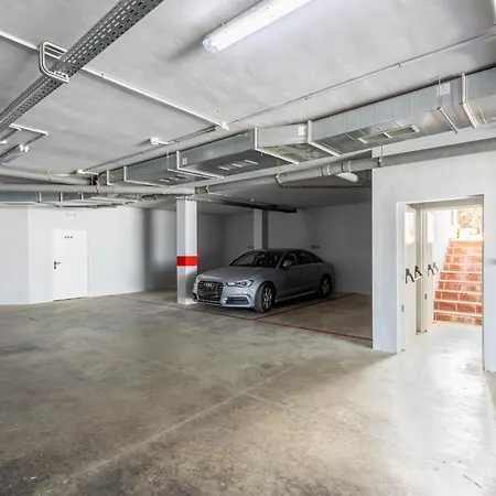 Paraiso - Sea-views, 3 Bedrooms, 7 Pools *