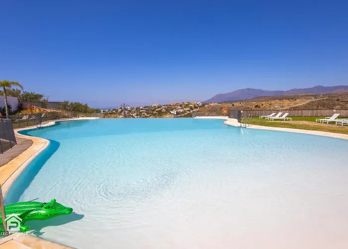 Paraiso - Sea-views, 3 Bedrooms, 7 Pools Апартаменты Эстепона