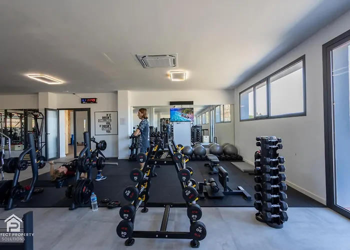 Paraiso - Sea-views, 3 Bedrooms, 7 Pools Апартаменты