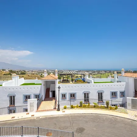 Lägenhet Paraiso - Sea-views, 3 Bedrooms, 7 Pools Estepona