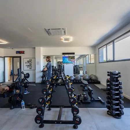 Paraiso - Sea-views, 3 Bedrooms, 7 Pools Apartamento