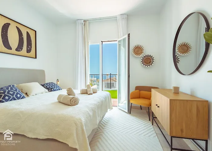 Paraiso - Sea-views, 3 Bedrooms, 7 Pools Lägenhet