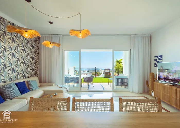 Lägenhet Paraiso - Sea-views, 3 Bedrooms, 7 Pools Estepona